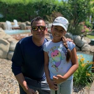 Meet your Posher, Darcy